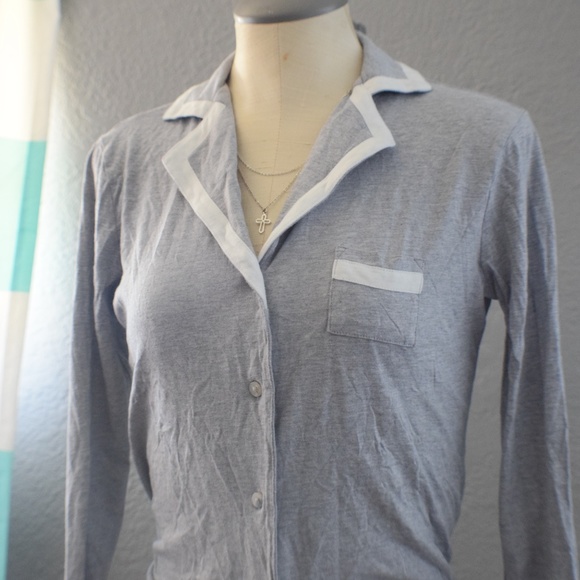 Button up collared top - Picture 5 of 6
